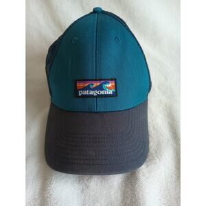 Patagonia Teal Blue Snapback Mesh Panel Trucker Hat Embroidered Logo Adjustable